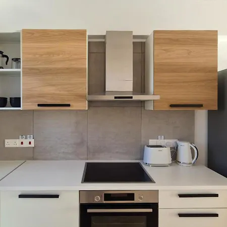 Apartament Phaedrus Living: Seaview Luxury Flat Paphinia 204 *